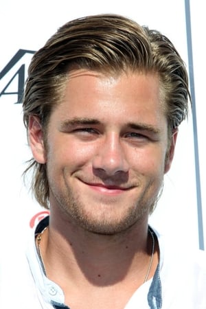 Luke Benward