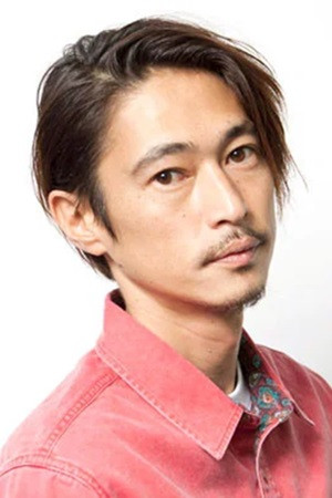 洼冢洋介
